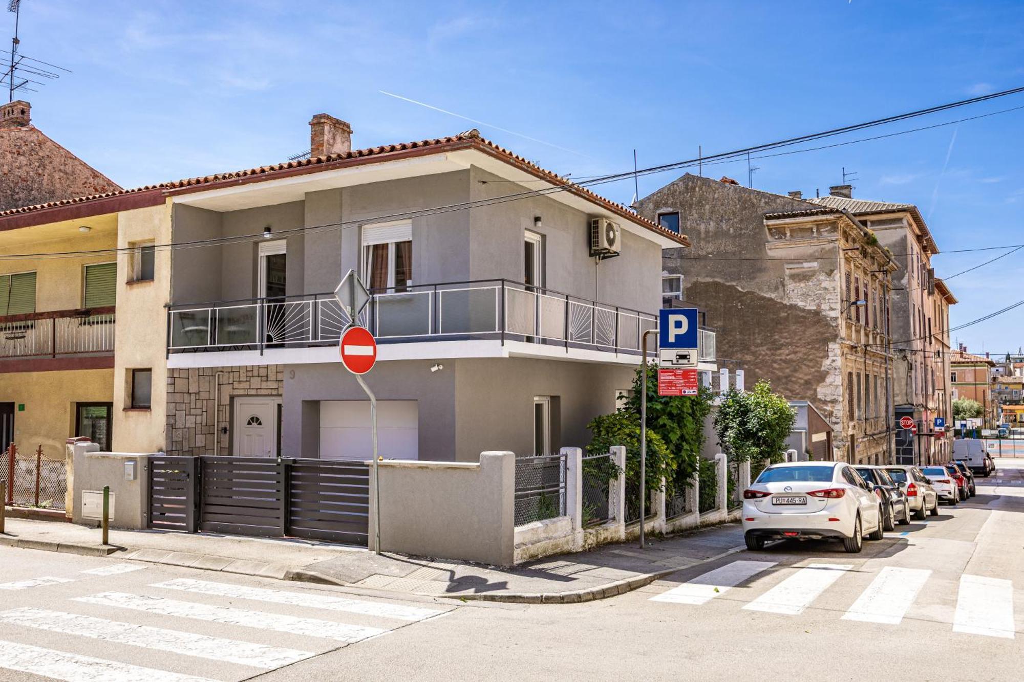 Green Oasis New Apartment Pula Exterior foto